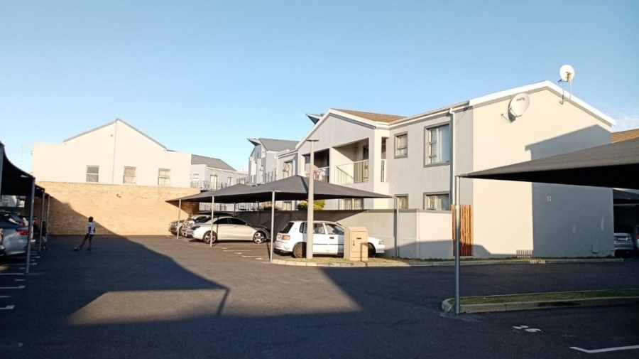 2 Bedroom Property for Sale in Parklands Western Cape
